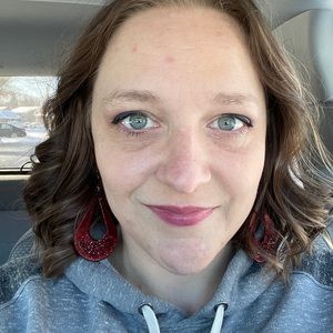 Meet your Posher, Janet